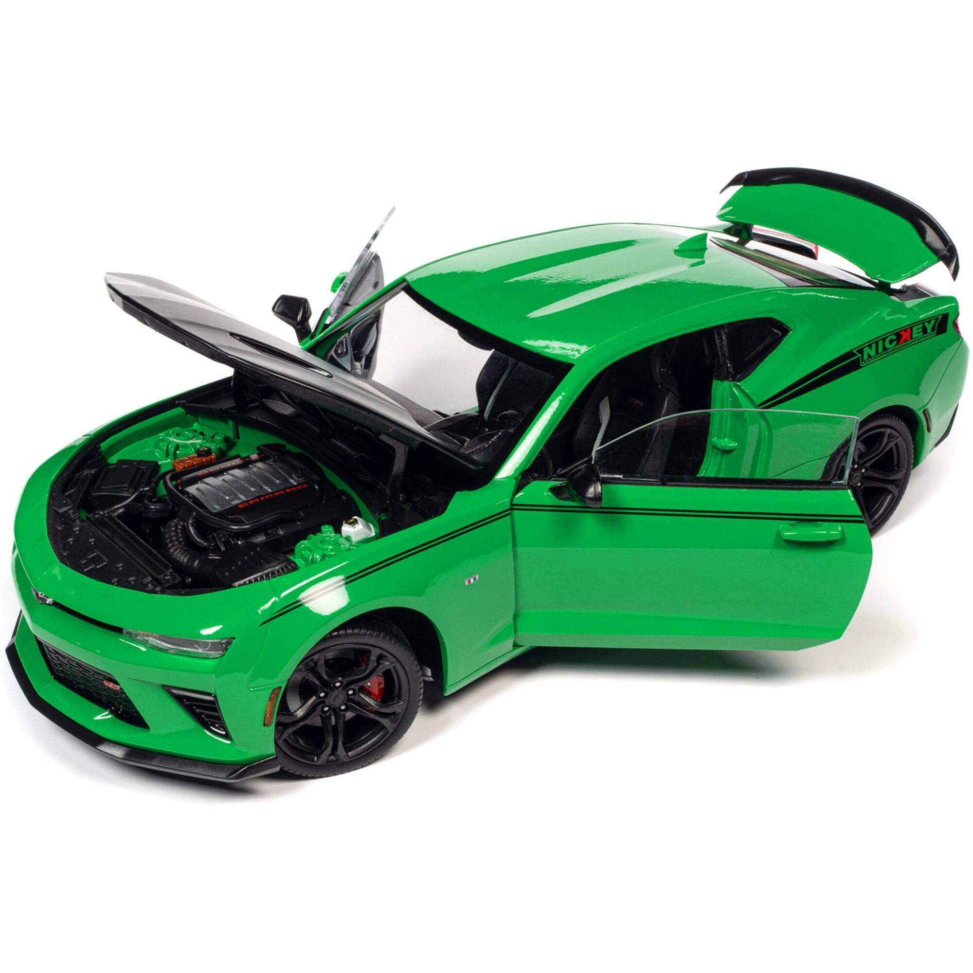 Autoworld Model Car - 1/18 Scale Green 2017 Chevrolet Nickey Camaro SS 1LE Krypton