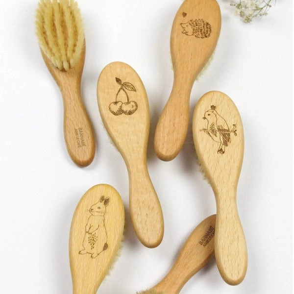 Barnabe aime le café Hair Brush Lapin