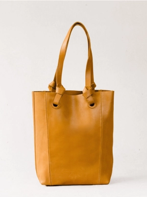 Cait Knotted Tote
