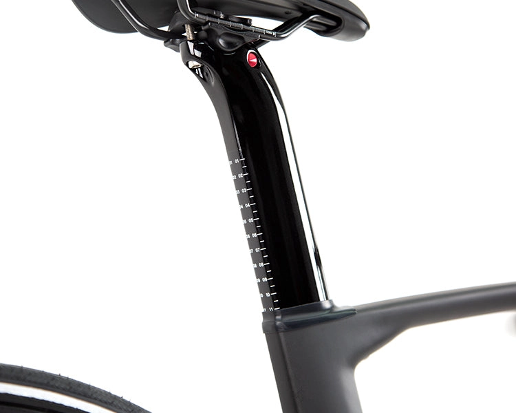 CYCLONE PRO 2025 - SHIMANO 105 24 Speed - Carbon Road Bike