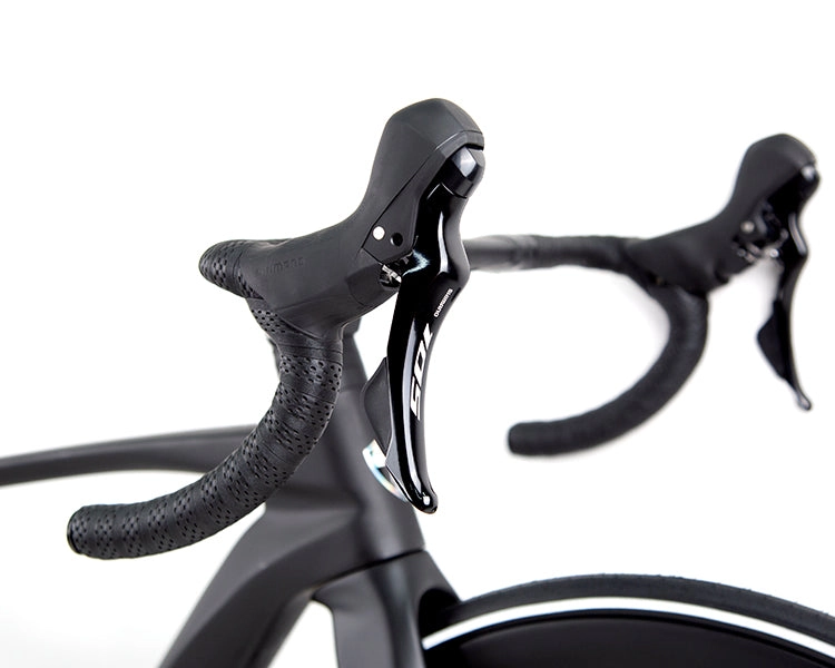 CYCLONE PRO 2025 - SHIMANO 105 24 Speed - Carbon Road Bike