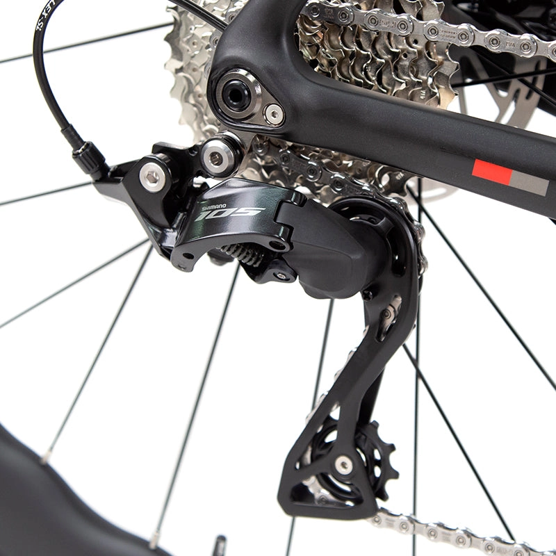 CYCLONE PRO 2025 - SHIMANO 105 24 Speed - Carbon Road Bike