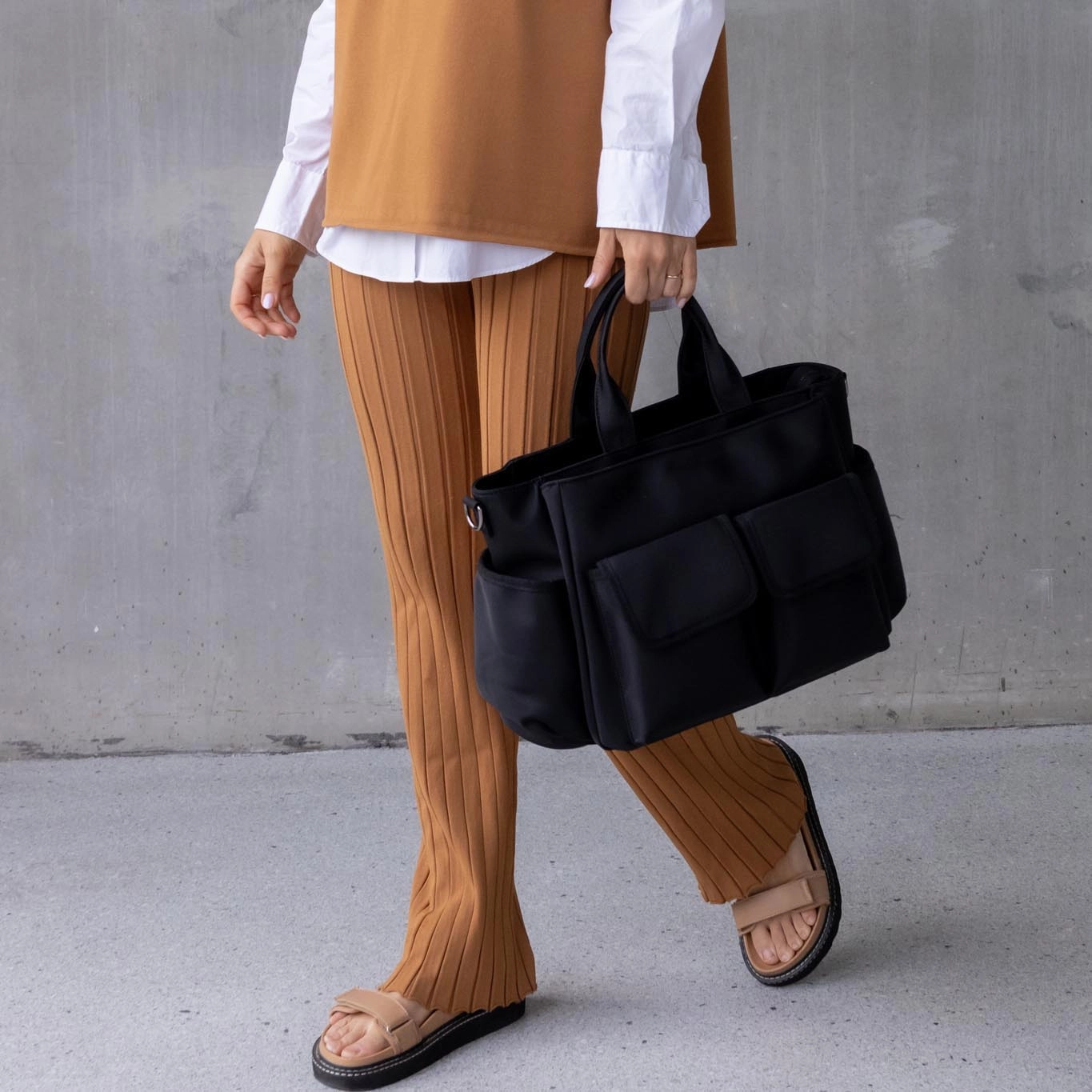Everyday Multi-Pocket Tote Bag -- Black Nylon