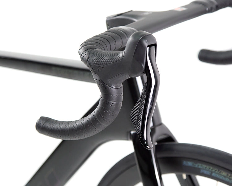R15 Pro 2025 - WheelTop EDS Wireless 2*12 Speed - Carbon Road Bike